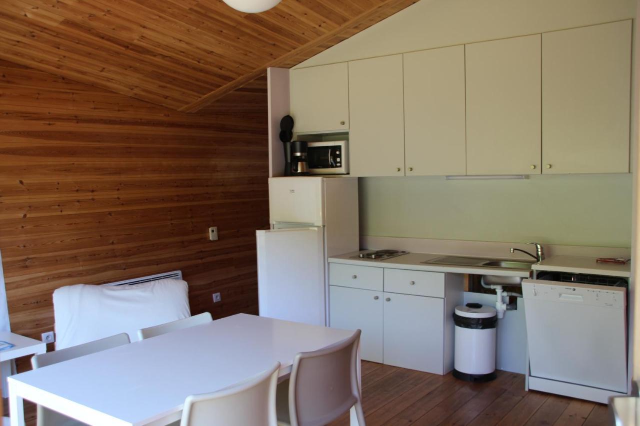 Camping Des Lacs*** Villa Celles-sur-Plaine Luaran gambar